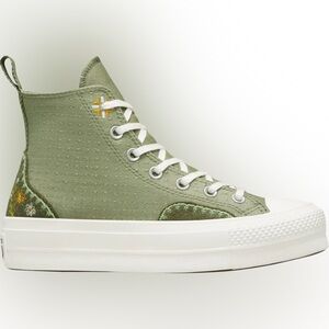 Green Converse platform autumn embroidery